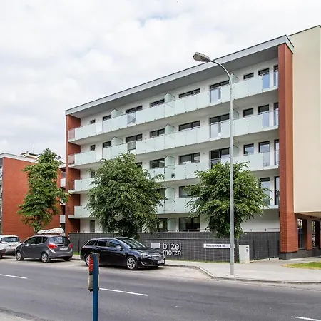 Blizej Morza 102 Z Prywatnym Garazem I Rowerami W Cenie Kolobrzeg